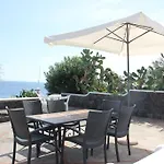 Сasa de vacaciones Mareblu Luxury Direttamente Sul Mare Estrómboli
