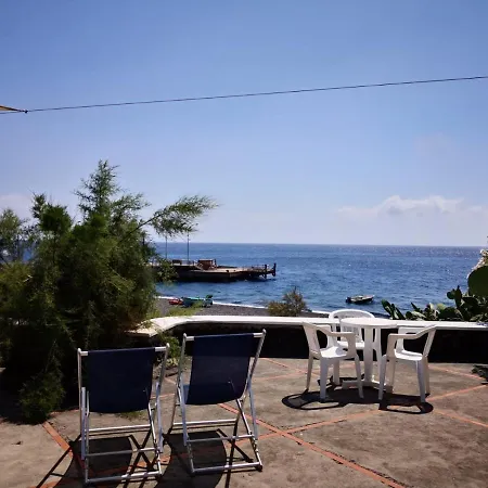 Vakantiehuis Mareblu Luxury Direttamente Sul Mare *
