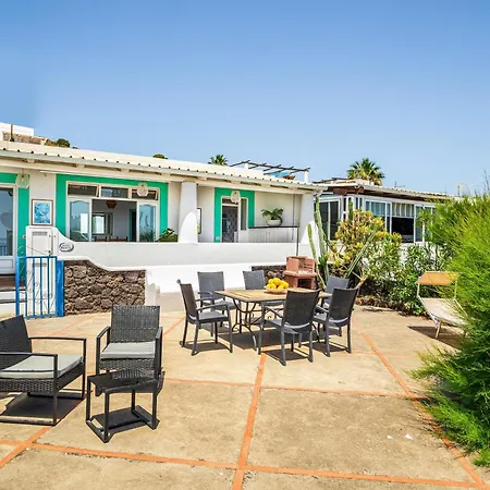 Сasa de vacaciones Mareblu Luxury Direttamente Sul Mare Estrómboli