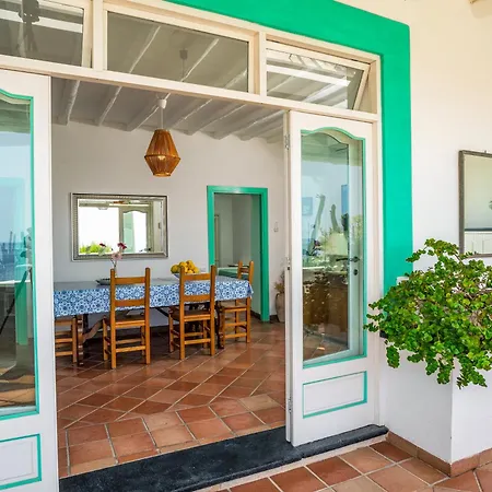 Mareblu Luxury Direttamente Sul Mare Сasa de vacaciones Estrómboli