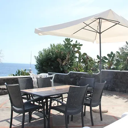 Vakantiehuis Mareblu Luxury Direttamente Sul Mare Stromboli