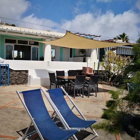 Vakantiehuis Mareblu Luxury Direttamente Sul Mare